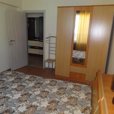 Comfortable Three-room Pomorie