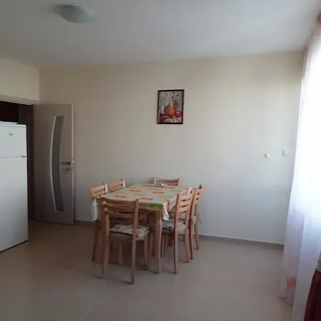 Comfortable Three-room Pomorie