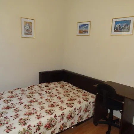 Lejlighed Comfortable Three-room *